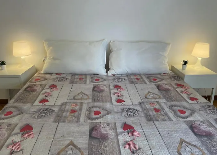 Apartament Group *